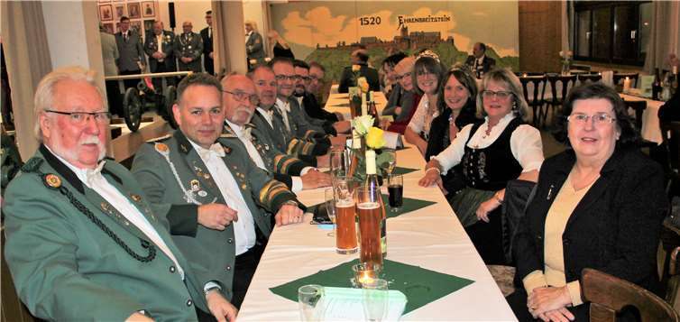 Traditioneller Königsball im Schützenhaus im Mühlental. Privat