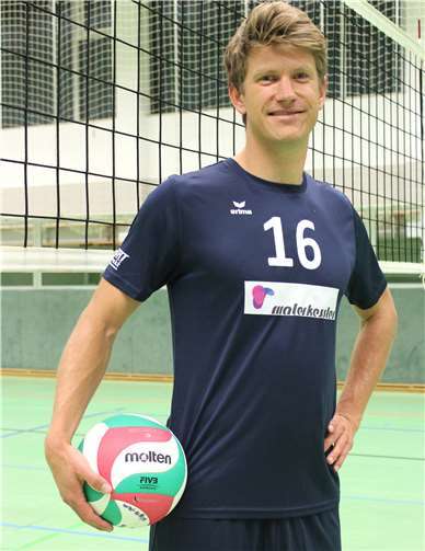 Trainer Johannes Delinsky, sein Team und alle Mannschaften der Westerwald Volley möchten Vereinsmitgliedern helfen. Foto: privat