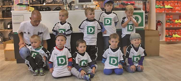 Trainer Markus Saftig, Leo Ring, Julian Breuer, Moritz Becker, Tom Sampels, Raphael Saftig, Jona Stetten, Tom Schmitt, Emiel Schmitt, Hanna Becker. Privat