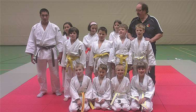 Trainer Prüfer und Prüflinge konnten sehr zufrieden sein.  Privat