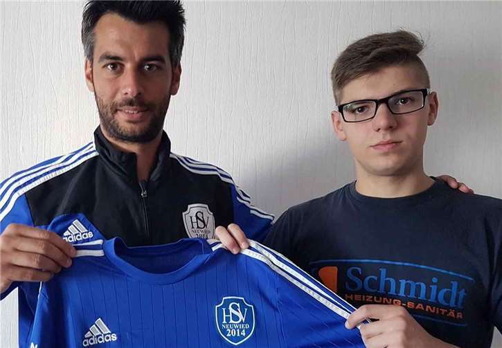 Trainer Stefan Fink (links) freut sich über die Verpflichtung vom jungen Dimitrij Feoktistov. privat