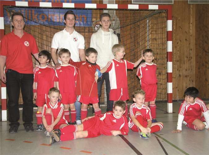 Trainer Thomas Siebert präsentierte zum ersten Mal das Spiel seiner Erpeler Bambinis.privat