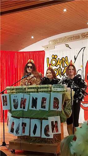 Tratsch im Hühnerstall.  Foto: privat