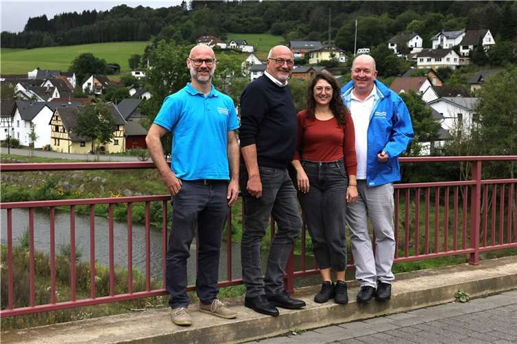 Treffen in Hönningen.  Foto: Werner Dreschers