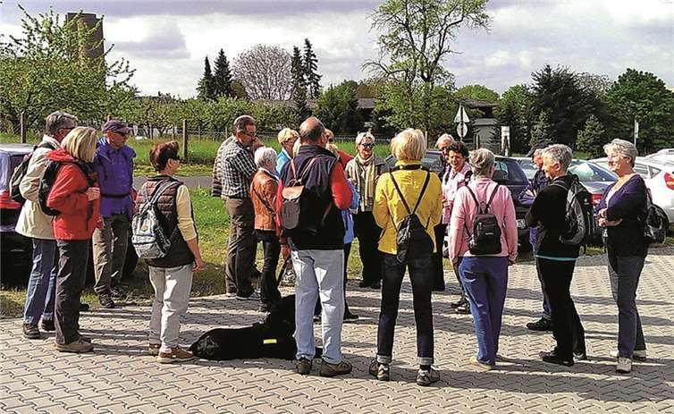Treffpunkt auf dem Wanderparkplatz.