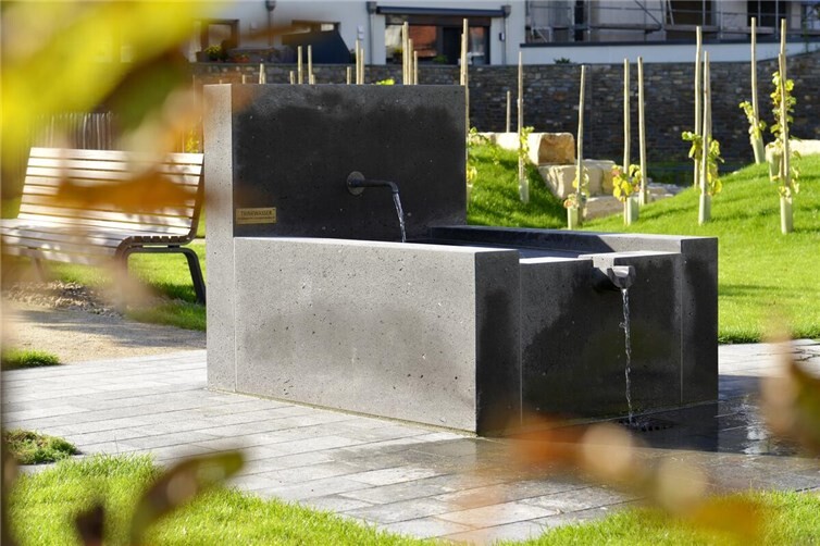 Trinkbrunnen im Römergarten der Stadt Andernach