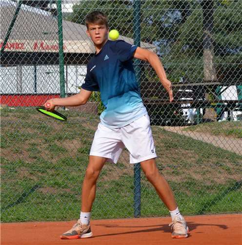 Tristan Reiff, HTC Bad Neuenahr. Fotos: Tennisverband Rheinland