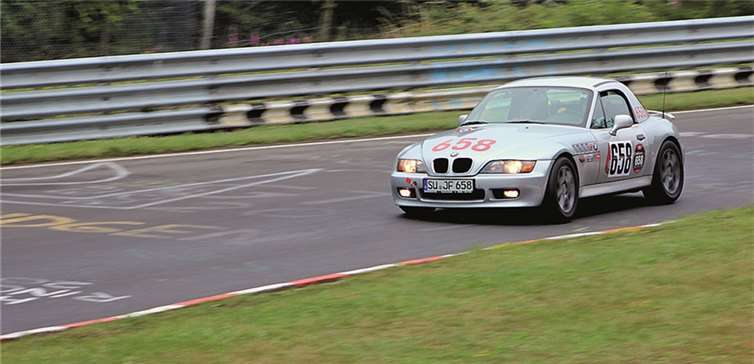 Trockenheit und Sonnenschein waren an die Nürburgring-Nordschleife zurückgekehrt.privat