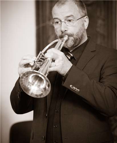 Trompeter Thomas Maur ist bei der 32. Marktmusik zum Abendläuten zu Gast. www.fine-art-image.de