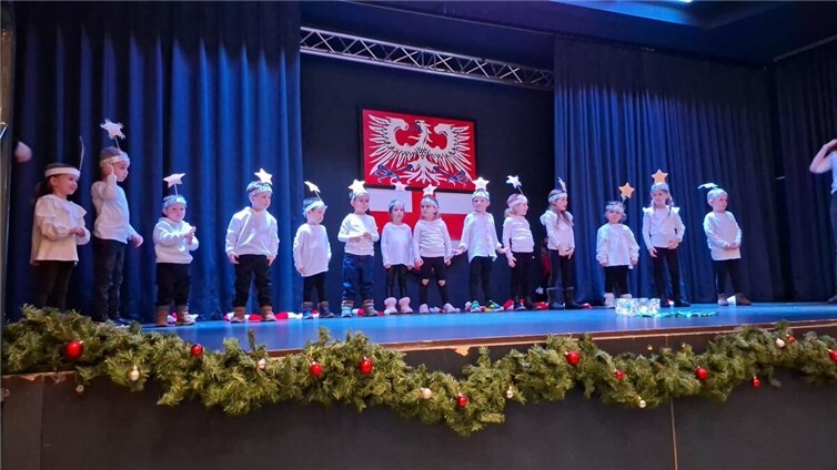 Trotz Lampenfieber meisterten alle Kinder den Auftritt mit Bravour und ernteten herzlichen Applaus von den begeisterten Seniorinnen und Senioren.