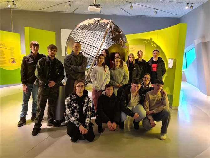 Trotz Winterpause öffnete das Geysirzentrum für die Klasse 9d der Geschwister-Scholl-Realschule plus Andernach am 11. November seine Pforten. Foto: privat