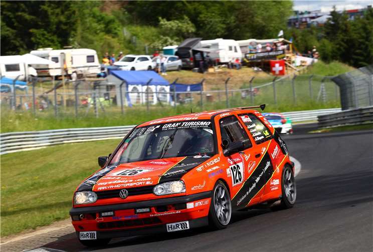 Trotz aller Umstände war das Team rundum zufrieden mit dem Ergebnis. Foto: racepix.eu