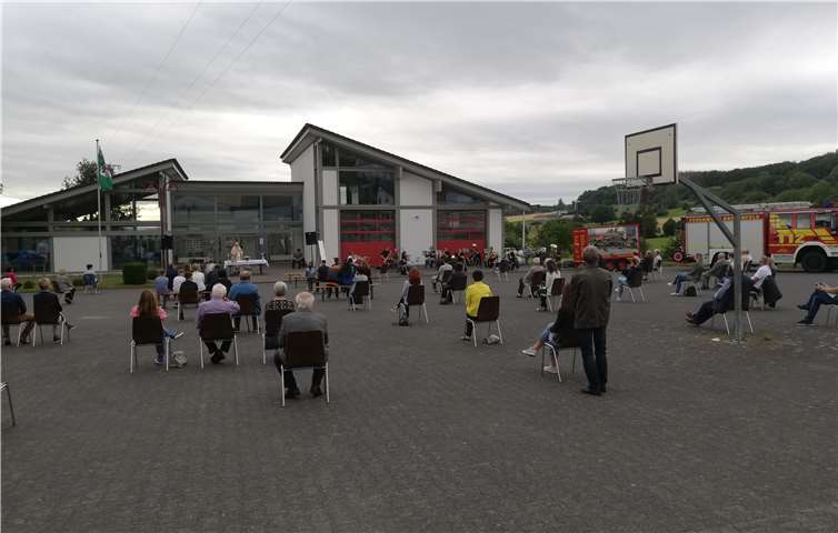 Trotz aller Veränderungen - der Gottesdienst war gut besucht.