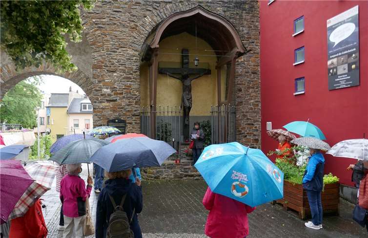 Trotz des nassen Wetters konnten die Frauen den Spaziergang wagen. Foto: privat