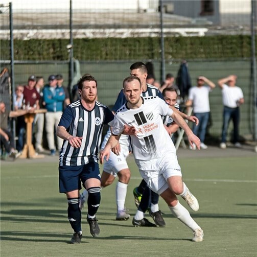 Trotz deutlichem Chancenplus verlor die 1. Mannschaft gegen den VFL Niederbieber mit 1:3.  Foto: Kirsten Stutzke