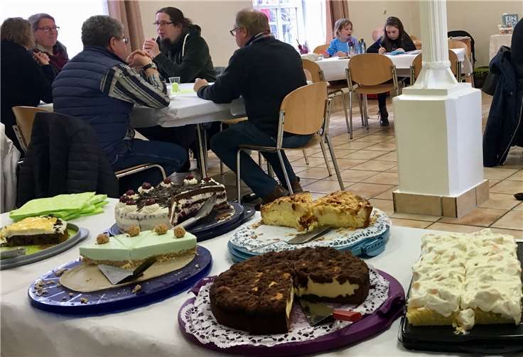 Trotz diverser anderer Veranstaltungen hat sich der Osterkaffee für den Förderverein gelohnt.privat