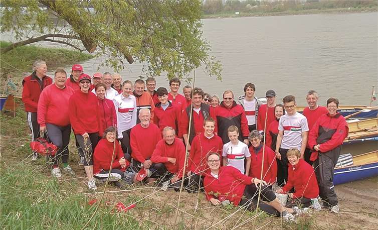 Trotz kühlen Temperaturen eröffnete der GTRVN die Rudersaison. Privat