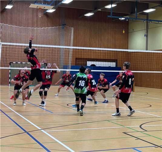 Trotz starker Aktionen musste sich die Mannschaft geschlagen geben.  Foto: Leonie Knieling