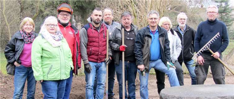Trudel Schommer, Elke Brandt, Georg Bohr, Suliman Hadri, Andreas Weinand, Heinz Dötsch, Wilhelm Anheier, Hedi Lotzen, Rüdiger Kowollik und Frank Neupert. Foto: Anne Neupert