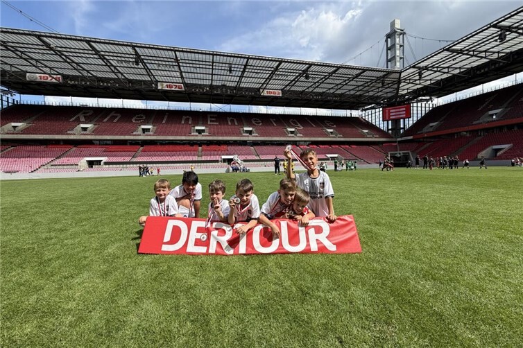 TuS Montabaur im Rheinenergie Stadion Köln