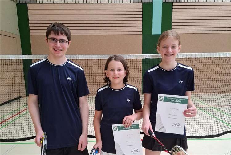 Turnierneuling Justus Steinmetzler und die Geschwister Luna und Charlotte Haevescher (v.li). Foto: privat
