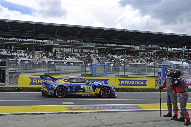 Typisches Eifelwetterprägte den ersten Tag der 54. ADAC RAVENOL 24h Nürburgring....