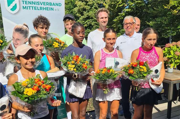 U12-Meisterschaft in NRW: Bleffert ohne Satzverlust zum Sieg. Foto: privat