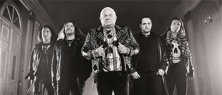 U.D.O. mit Sister Sin & Garagedays auf Europatour.privat