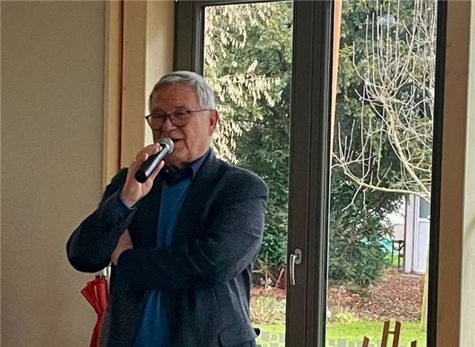 Udo Eschenbach präsentierte eine Auswahl seiner humorigen Gedichte und Kurzerzählungen.  Foto: privat