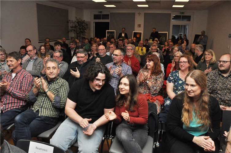 Über 100 Gäste verfolgten die Präsentation.