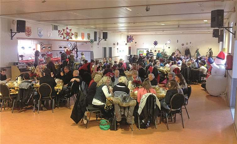 Über 100 Vereinsmitglieder verbrachten einen gemütlichen Nachmittag. privat