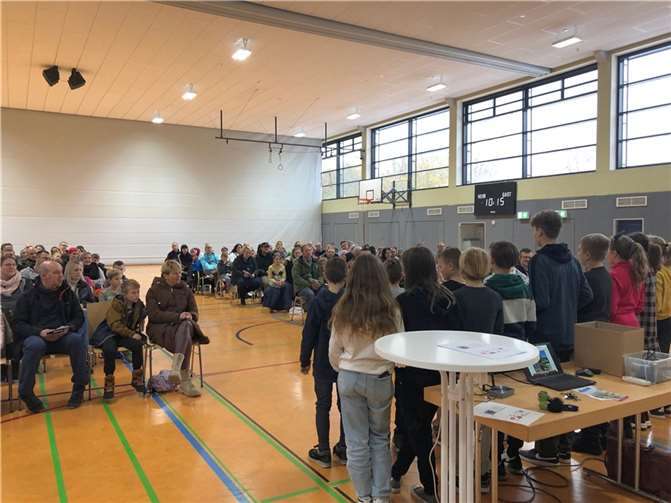 Über 150 Besucher kamen zum traditionellen Grundschulinformationstag in das Kaisersescher Schulzentrum.  Fotos: privat