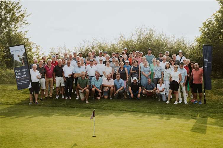 Erfolgreiches Golfturnier zugunsten sozialer Projekte und Initiativen Über 150 Teilnehmende und Gäste waren dabei – sowohl beim 18- als auch beim 9-Loch-Turnier oder bei spannenden Schnupperkursen. Fotos: Lars May