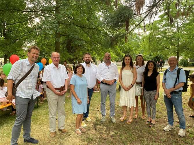 Über 200 Besucher folgten der Einladung des Beirates für Migration und Integration des Landkreises Mayen-Koblenz zu einem Picknick der Kulturen in den Stadtpark Bendorf. Foto: Kreisverwaltung Mayen-Koblenz