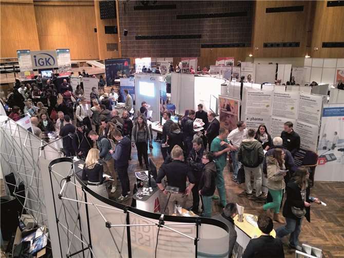 Über 3.000 Besucher waren auf der Börse und haben sich an den verschieden Ständen informiert.Agentur für Arbeit Bonn/Rhein-Sieg