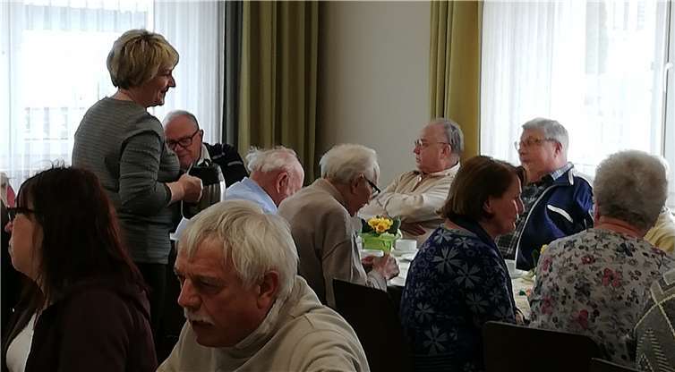 Über 40 Gäste kamen zum Frühlingskaffee. Foto: Ortsgemeinde Fachbach