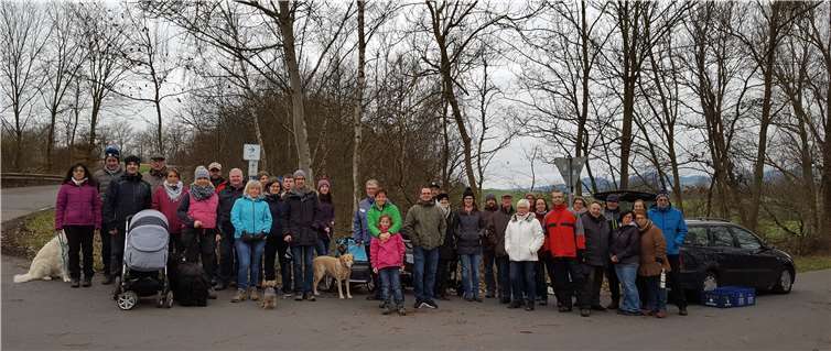 Über 40 Teilnehmer waren bei der traditionellen Winterwanderung der DJK Plaidt dabei. Foto: privat
