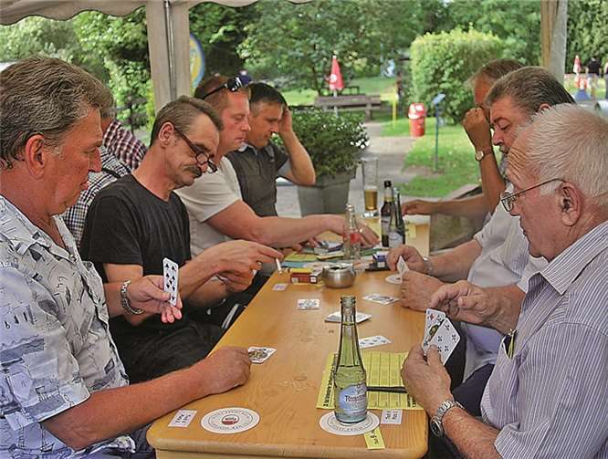 Über 42 Teilnehmer machten beim Turnier mit.