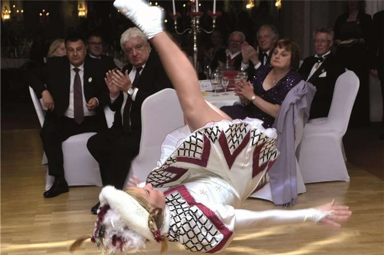 Über den Gardetanz von RKK Solomariechen Jennifer Jager konnten die Zuschauer nur staunen.