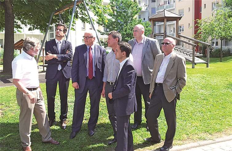 Über die Erhaltung und Schaffung bezahlbaren Wohnraums sprach Frank-Walter Steinmeier mit Vertretern der Koblenzer Wohnungswirtschaft und der lokalen SPD. privat