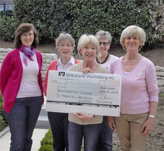 Über die Verwendung der übrigen Summe hat das Adendorfer Caritasteam entschieden.Privat