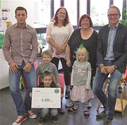Über die großzügige Spende freuten sich nicht nur die Kinder der kath. Tageseinrichtung St. Josef in Wormersdorf. privat