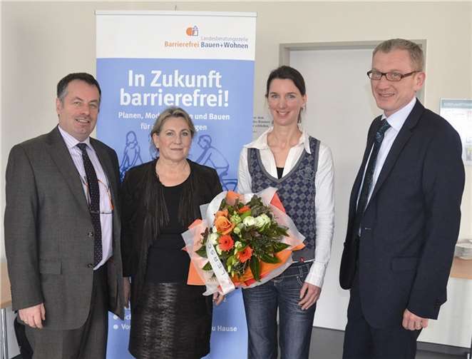 Über die neue Beratungsstelle freuen sich Friedhelm Münch, Heide Marie Galle, Ute Möseler und Guido Orthen. WM