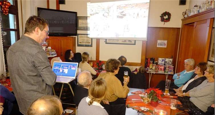 Über seinen Einsatz in der Sahel-Zone berichtete Hauptfeldwebel Michael Cremer beim Familienabend der CDU. Foto: Gerhard Neumann