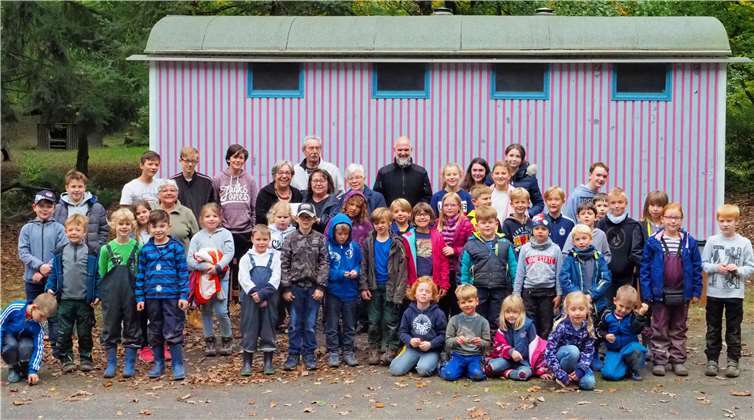 Übergabe des Erlöses des SPD-Kirmesbierstands an die Stadtranderholdung der Arbeiterwohlfahrt.Foto: SPD