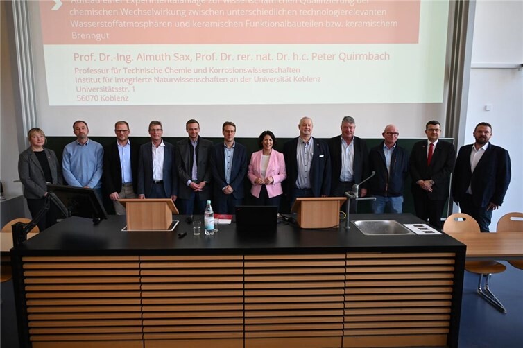 Übergabe des Förderbescheids durch Wirtschaftsministerin Daniela Schmitt in Koblenz.