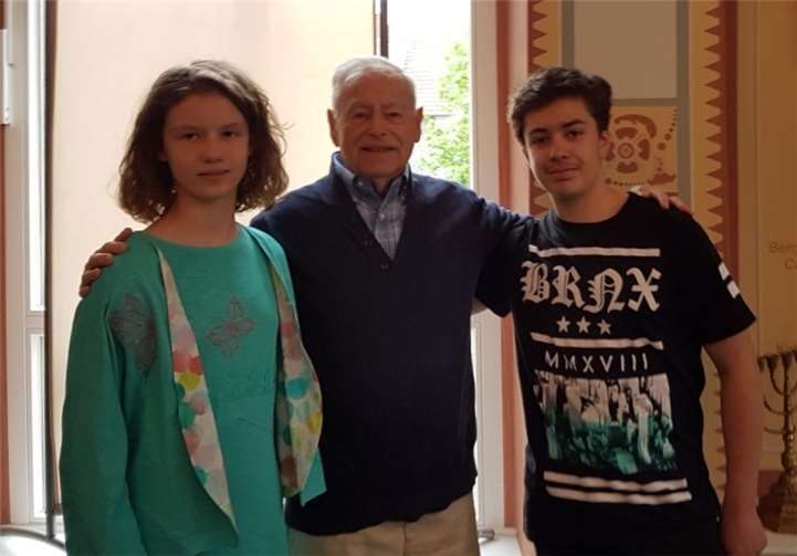 Überlebender Ralph Mollerick wurde in einem Kindertransport nach England geschickt.privat