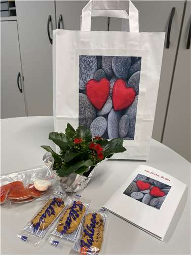 Überraschungstüte für Gestrandeten in der VG Adenau.