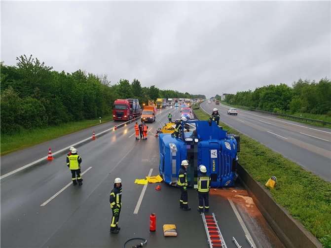 Übersicht Unfallstelle. Foto: Freiwillige Feuerwehr Bad Honnef