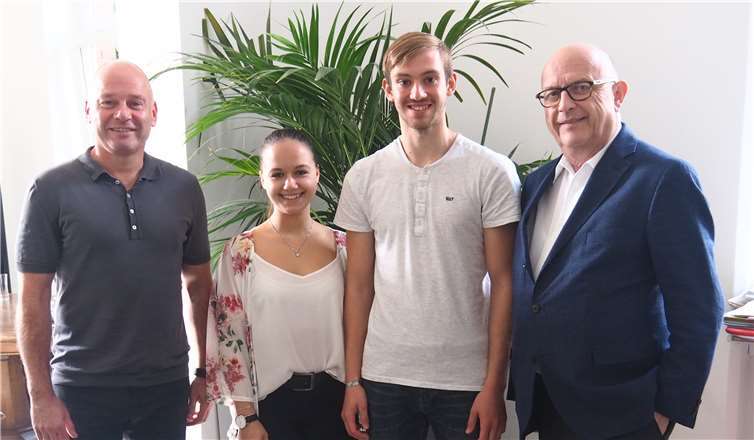 Uli Kalb, Paulina Miller, Kevin Schneider und Bürgermeister Michael Kessler (von links)Foto: privat